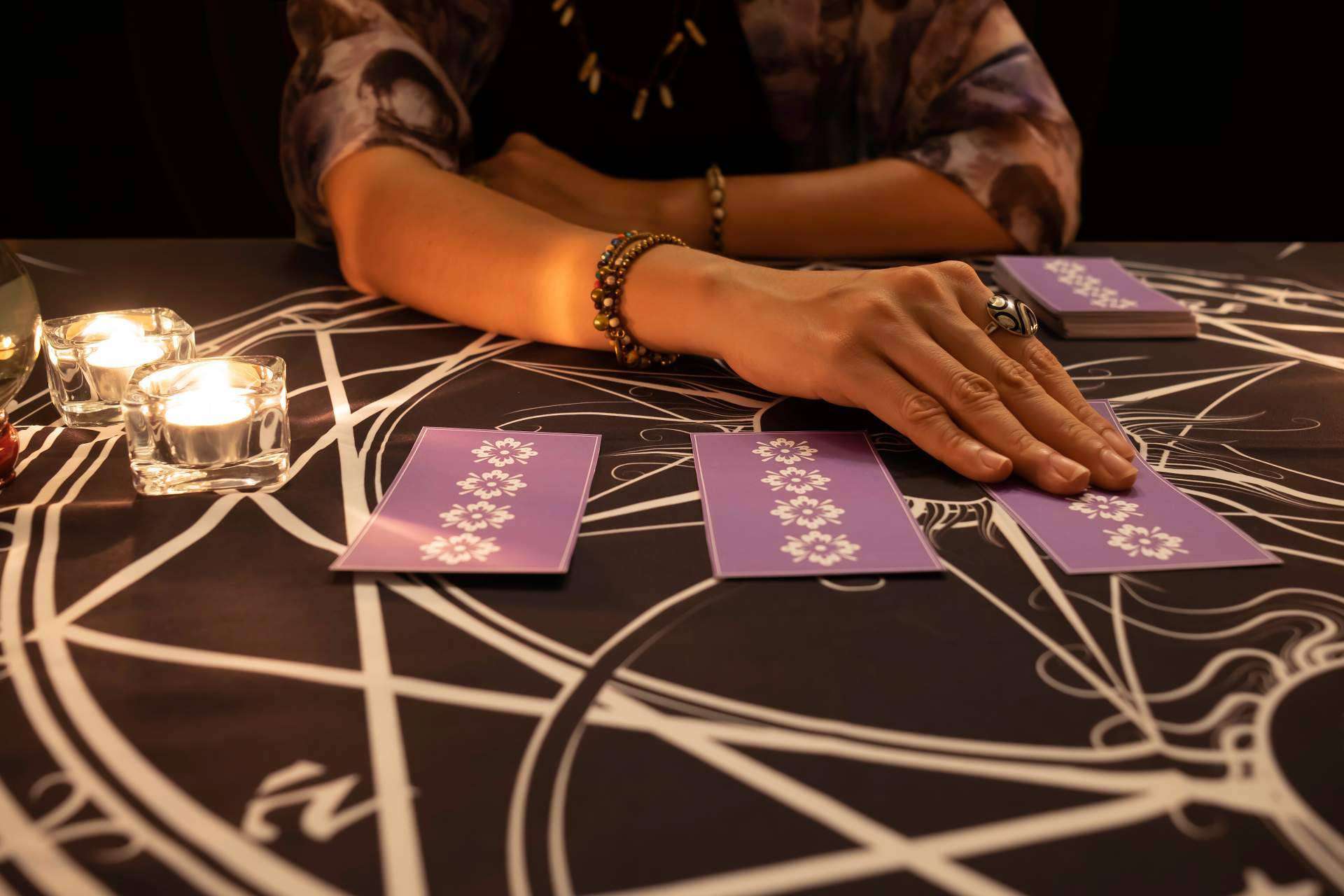 La sabiduría de El Tarot de las Meigas: consultas a 10 euros
