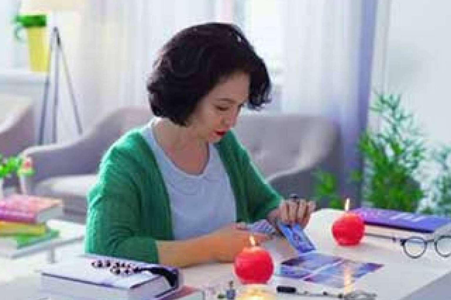 Las bondades de la consulta de tarot y la videncia según Tarot Rosa Sastre