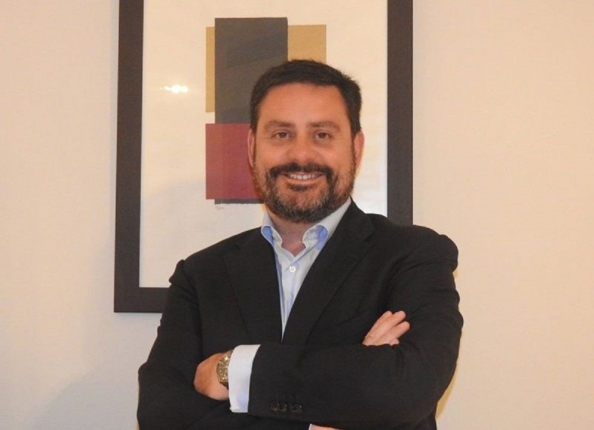 "En 2021 se van a dejan de fabricar 10 millones de coches en el mundo"