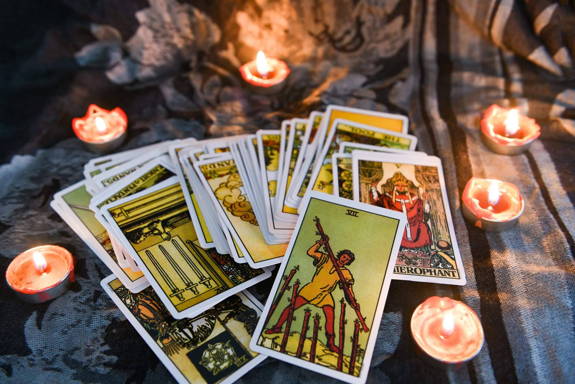 Vidente Buena del amor ofrece el Tarot de Nayala