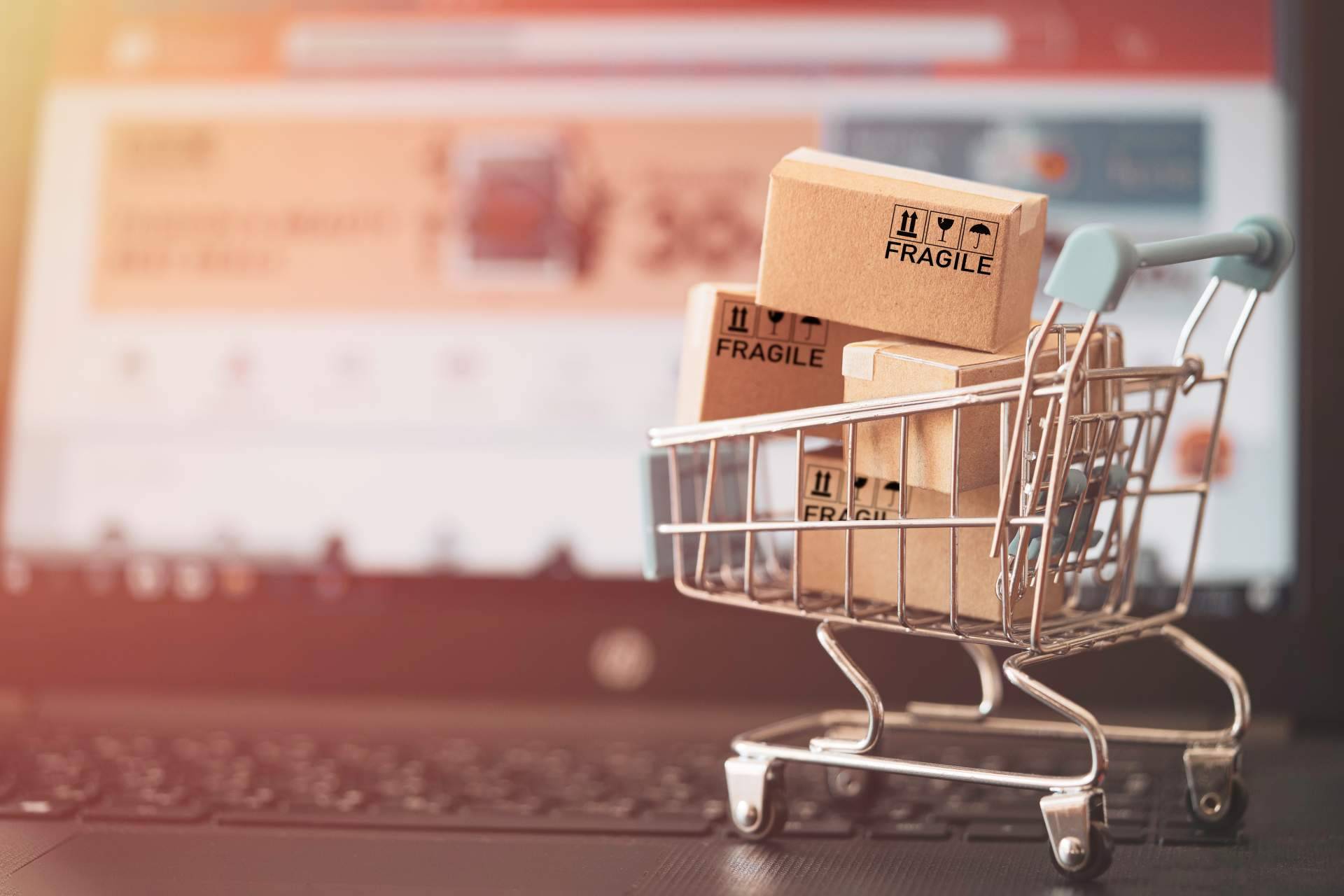 Essens MLM se basa en el dropshipping para el modelo de compras online