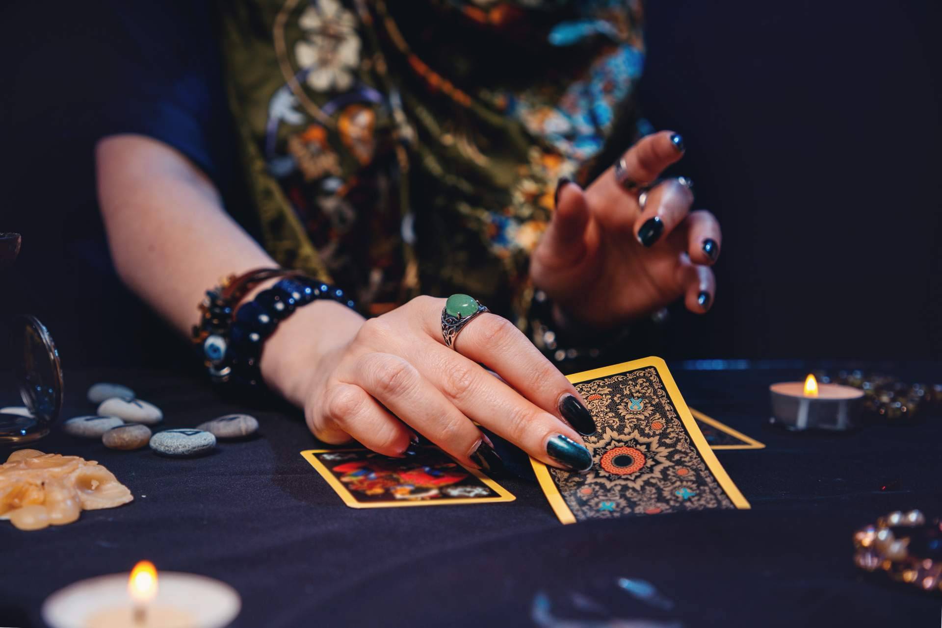 Videncia en Bilbao, los servicios que ofrece Tarot Bilbao
