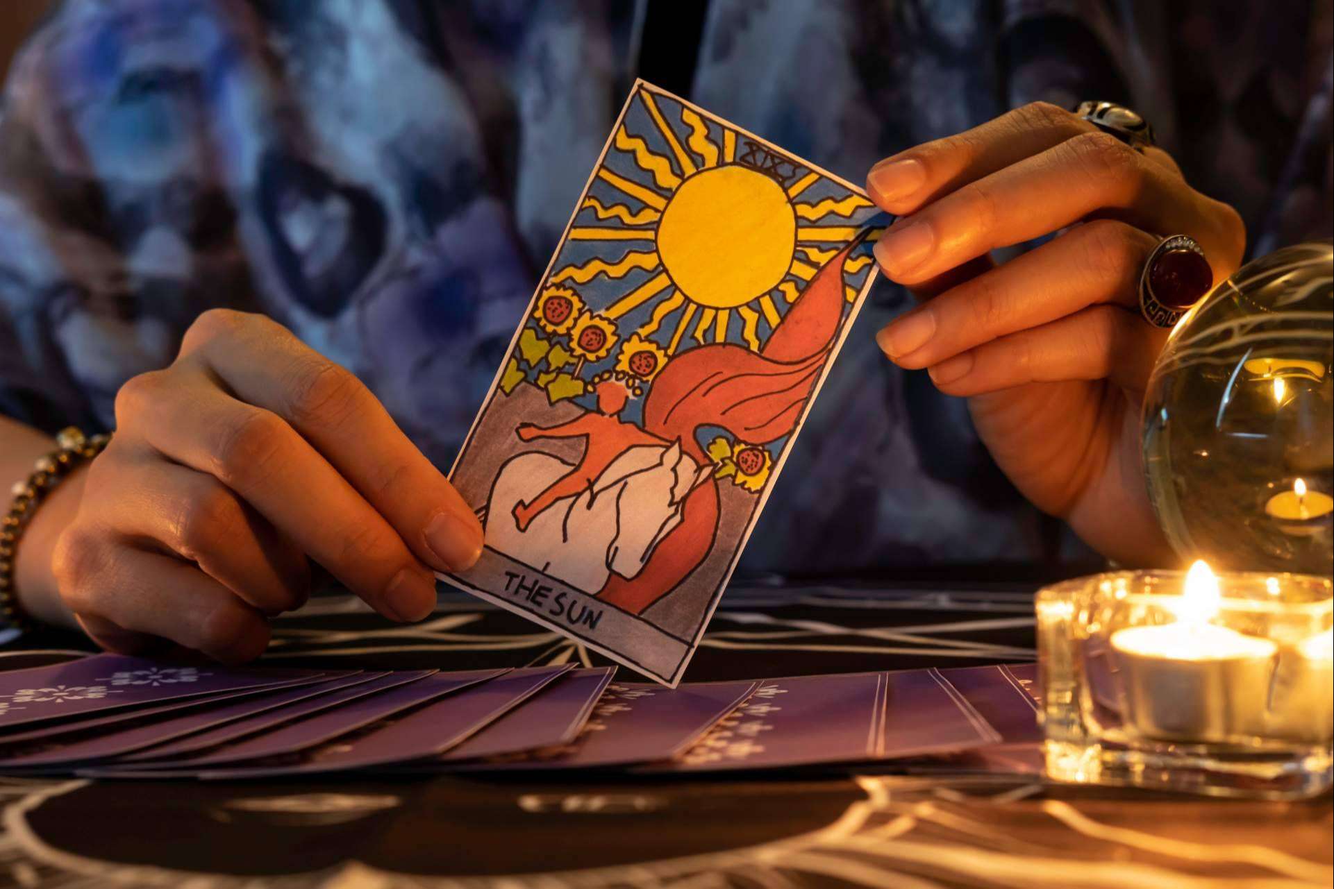 Tarot Esperanza Mía ofrece servicios de videncia a un bajo coste