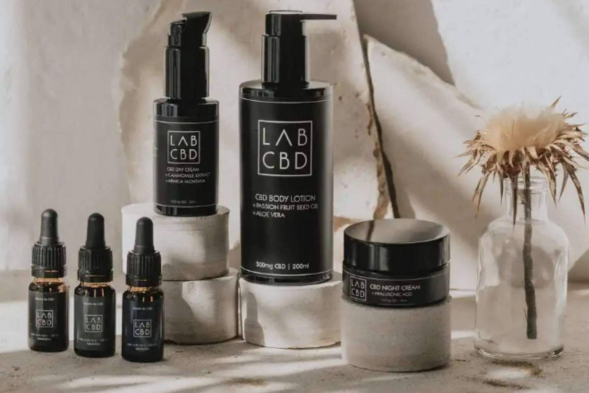 Conocer por qué el aceite de CBD es mejor que las cápsulas, según LabCBD