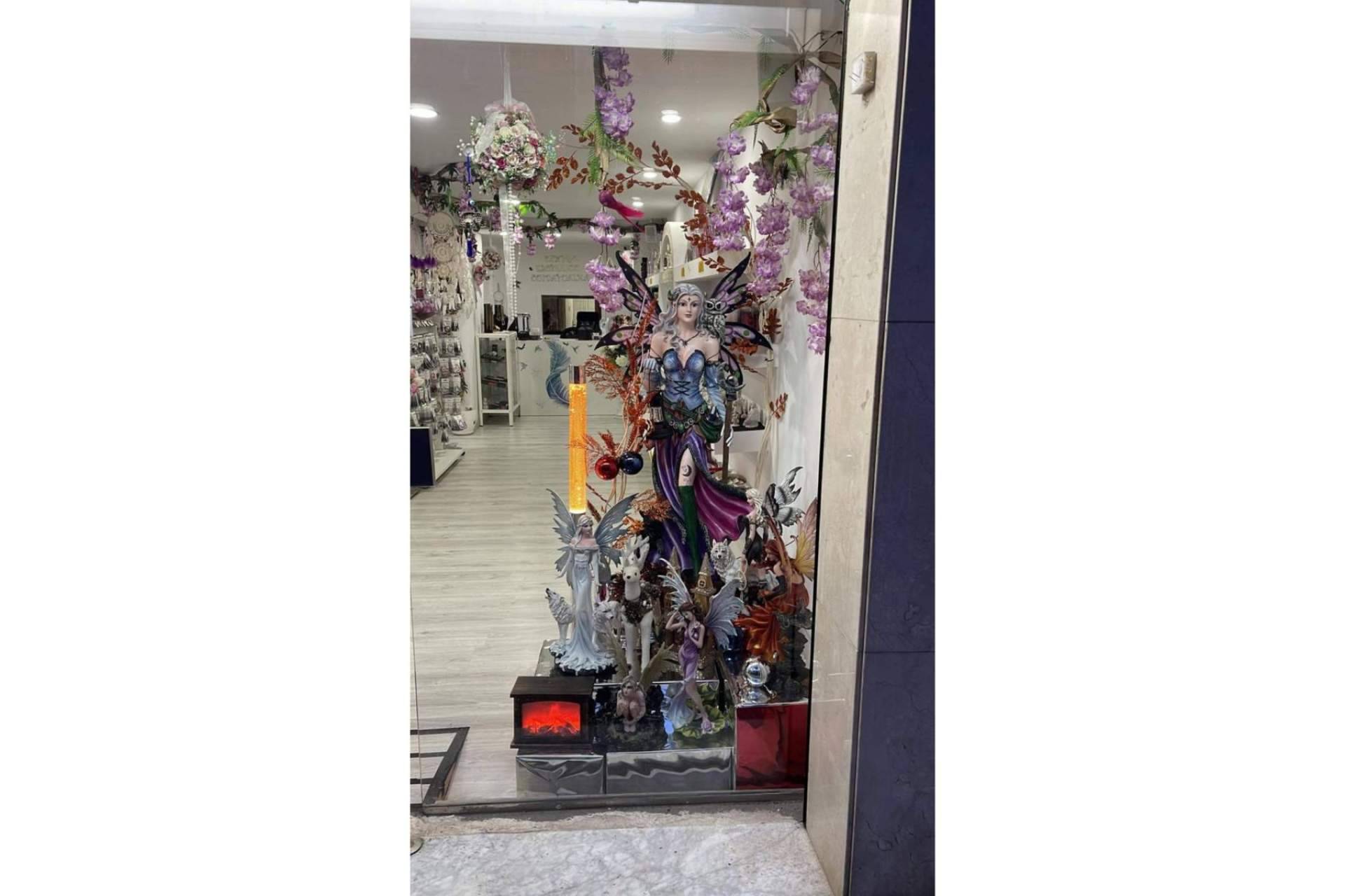 Cuidatualma brinda sesiones de tarot y videncia en su centro esotérico