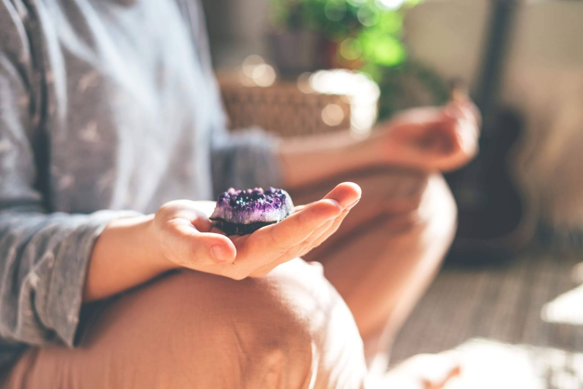 Practicar mindfulness con la terapeuta Míriam Pascual