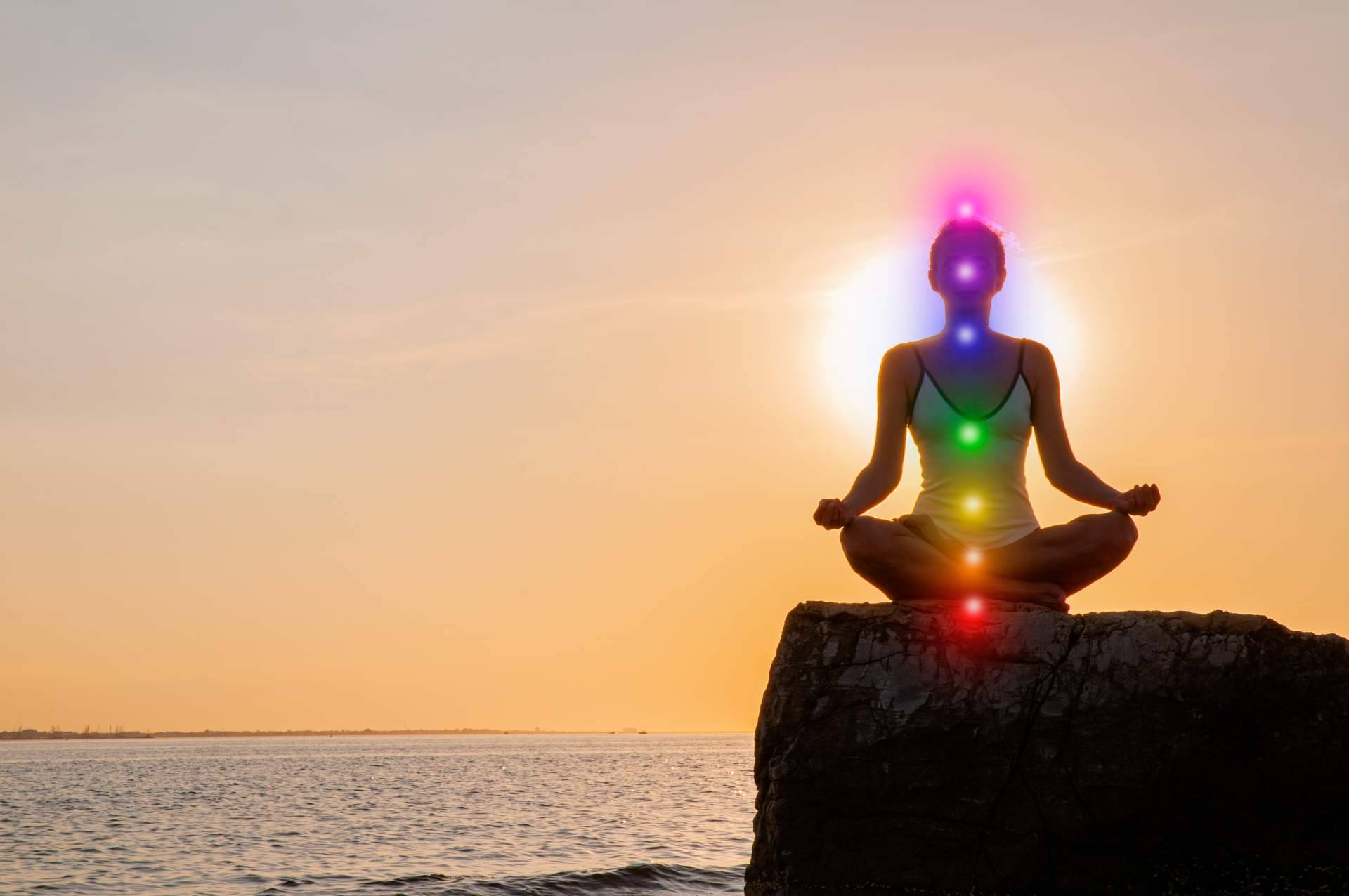Equilibrar los chakras con las diversas opciones de la tienda esotérica online Bindi, desde Valencia