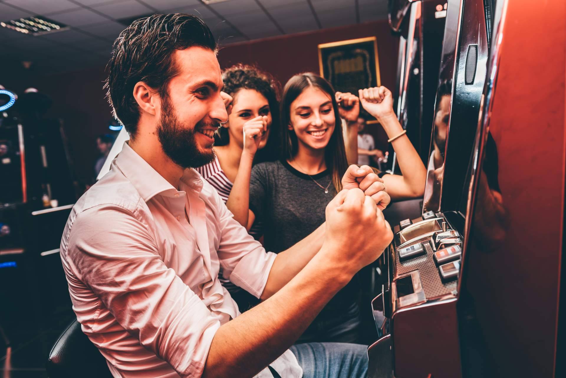 El crecimiento de las criptomonedas para los pagos en línea, de la mano de Casino Bee