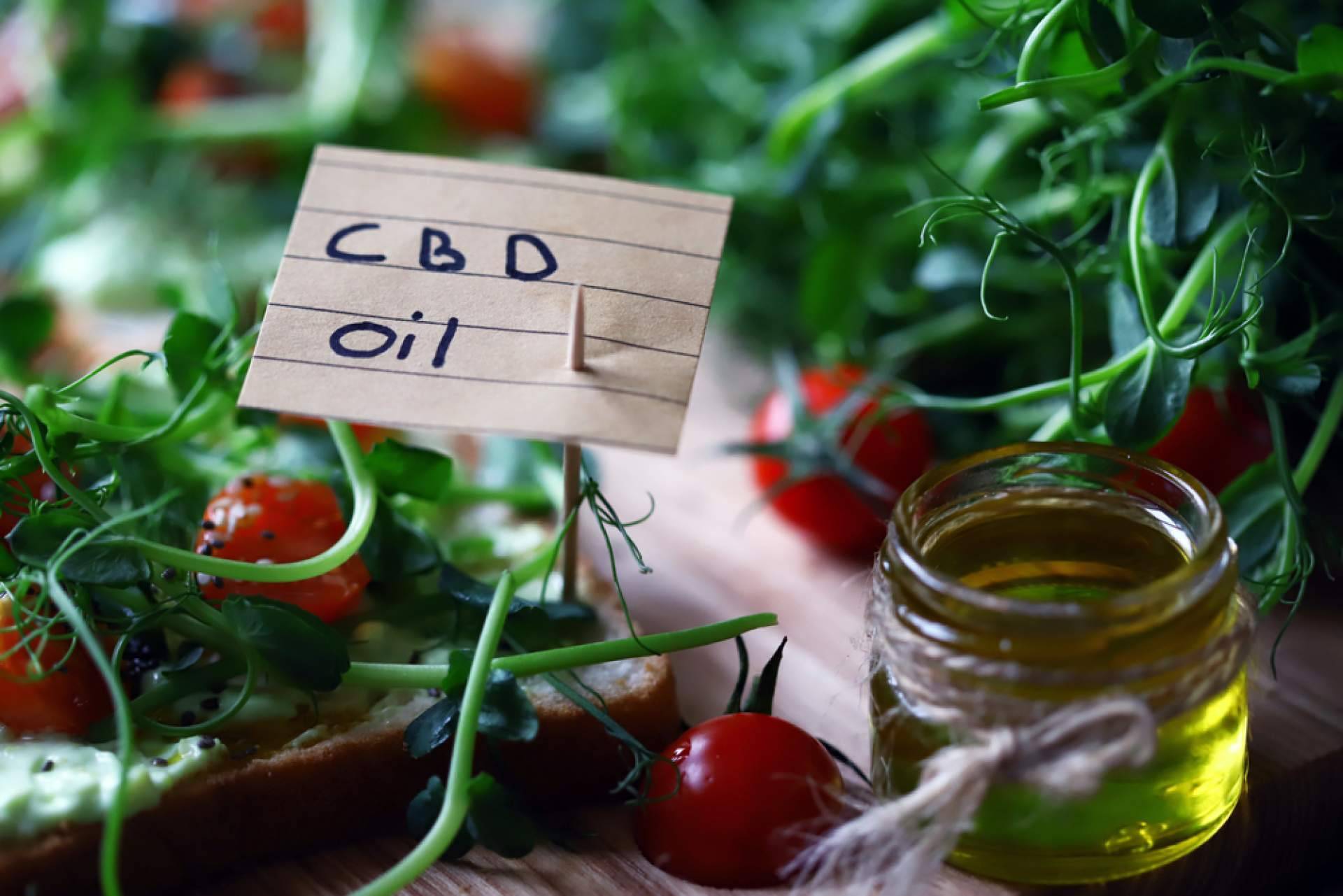Cómo se usa el CBD para el dolor menstrual
