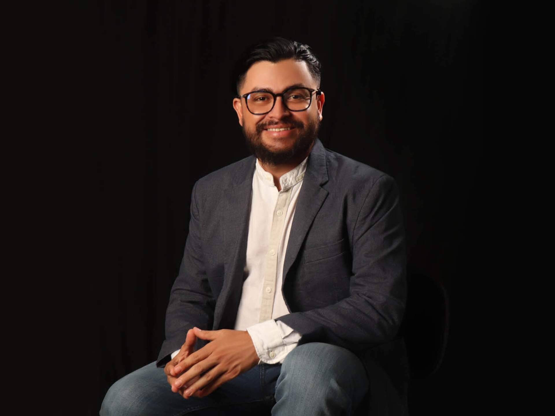 ¿Quién es Camilo Cardozo? El cura colombo-español que se volvió famoso en YouTube
